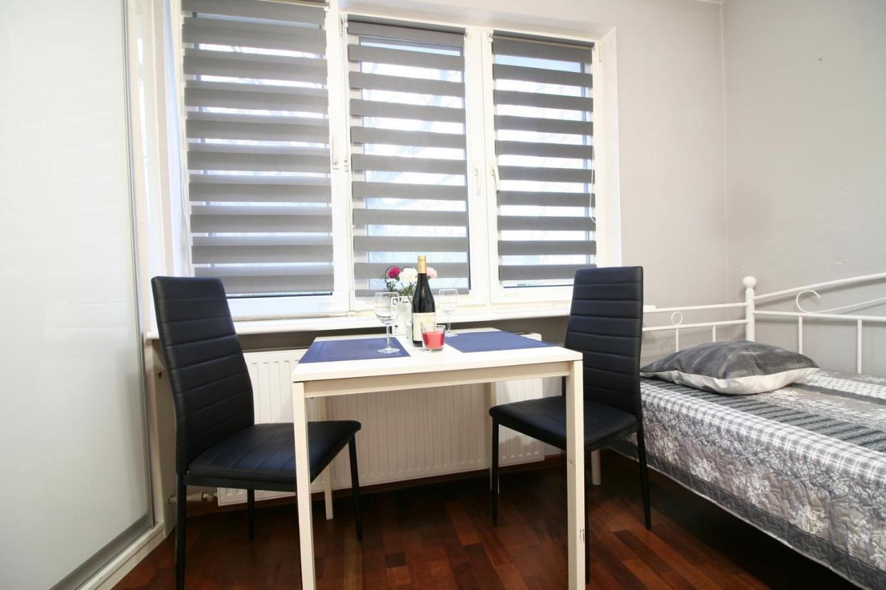 Apartamenty Varsovie Twarda City Exterior foto